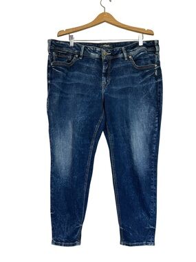 Silver Suki Crop Womens Size 22 Plus Cropped Jeans